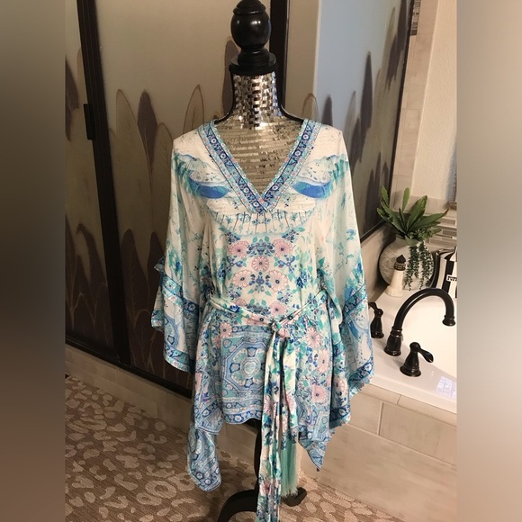 Camilla HEAD IN THE CLOUDS KIMONO -NWT - Picture 14 of 14